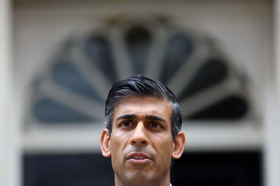 New PM Rishi Sunak pledges to lead Britain out of economic crisis