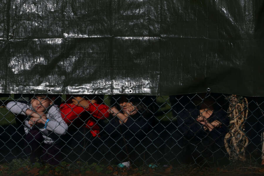 UK government under pressure over conditions at migrant centre