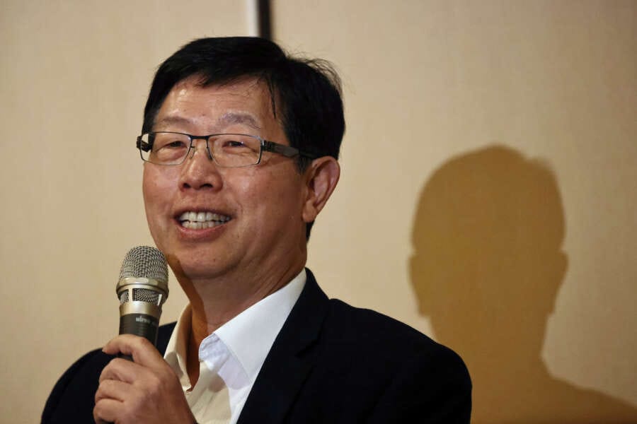 Foxconn chairman holds talks with Sharp employees in Japan after profit slump