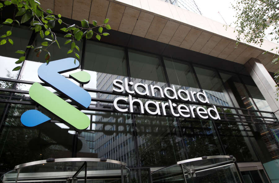 StanChart CFO Halford to retire, hires former BofA senior banker