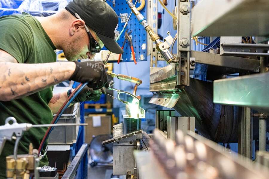 German heat pump bonanza test industry’s resilience in Russian gas crunch