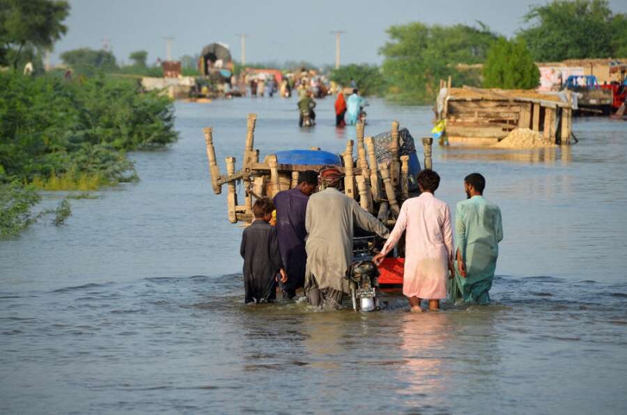 Pakistan floods add to pain for struggling small businesses