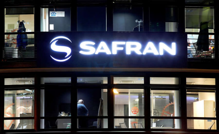 Safran CEO sees supply chain pressure through 2024