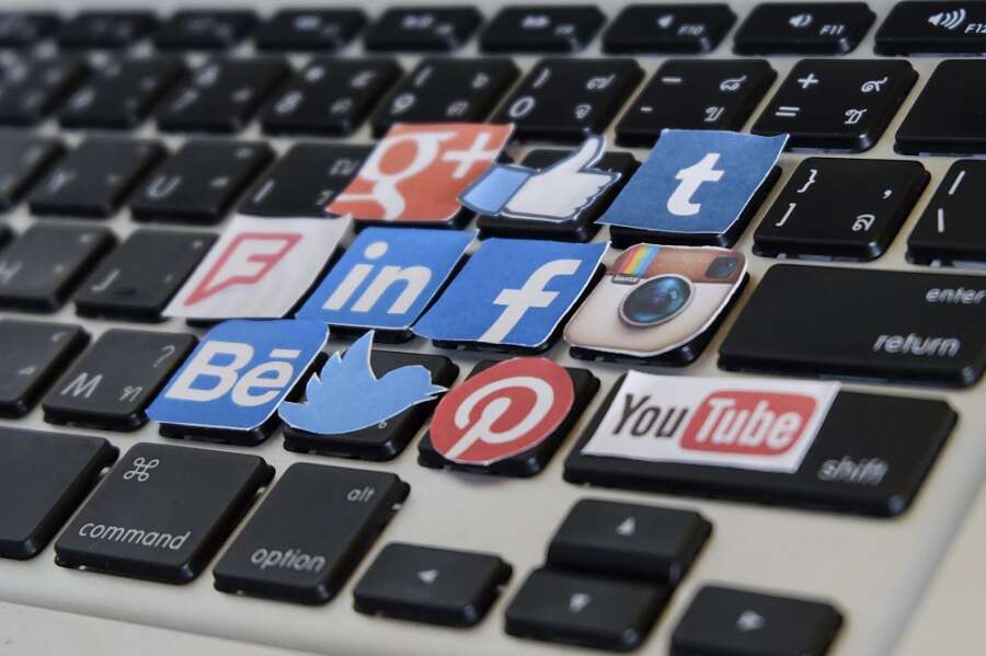  How to manage a crisis on social media