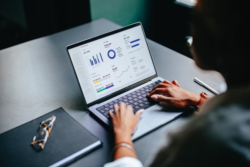 How Modern Finance Is Moving Beyond Traditional Reporting