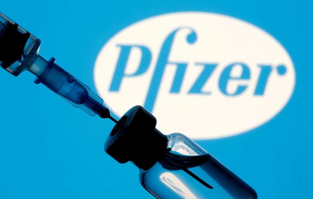 Third Pfizer dose 86% effective in over 60s, Israeli HMO says