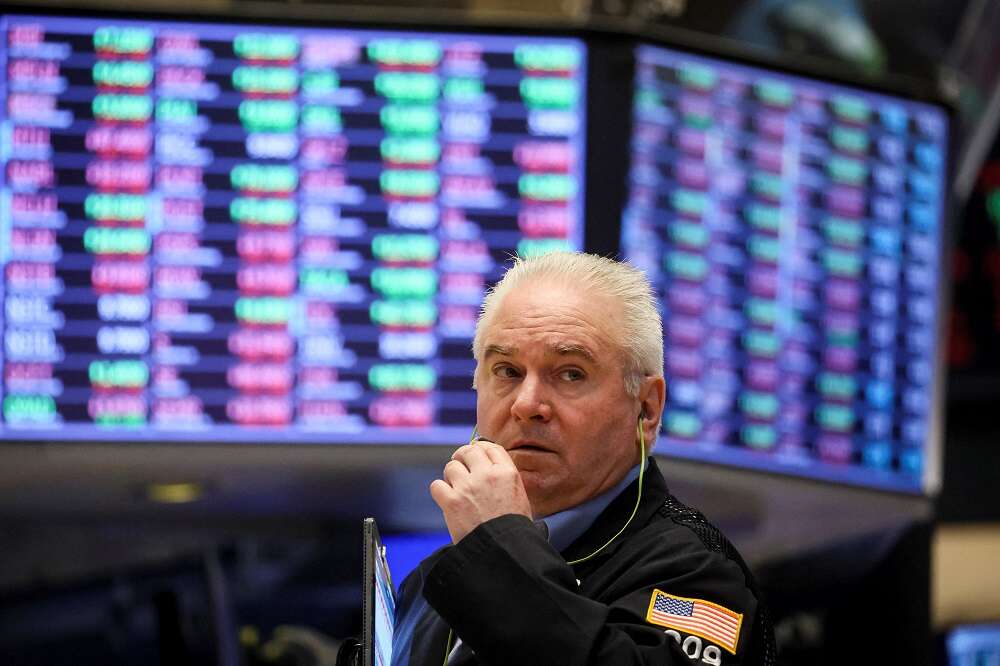 Stocks tumble on inflation fears, Treasury yields jump