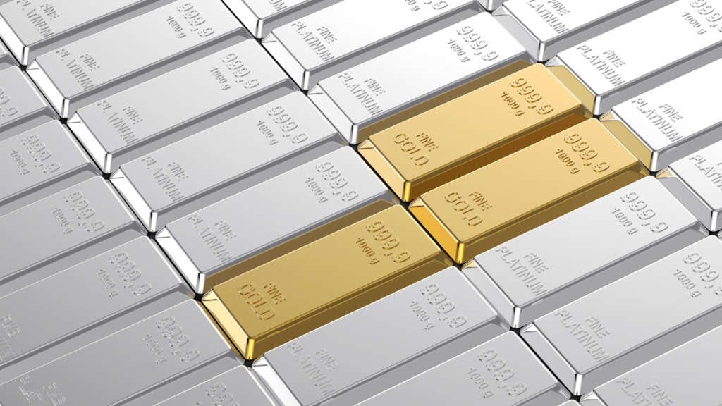 UK gold investment startup, Minted, partners with LUX Rewards