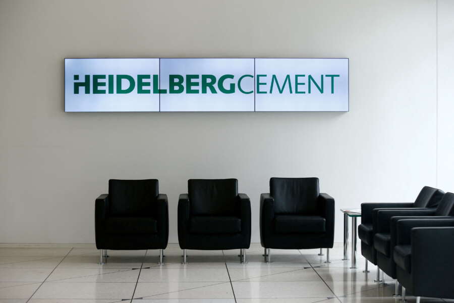 HeidelbergCement CEO optimistic for 2022, flags new CO2 roadmap