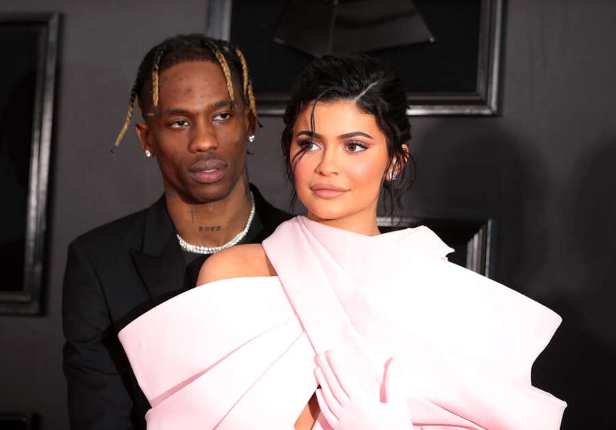 Kylie Jenner appears to announce birth of baby boy