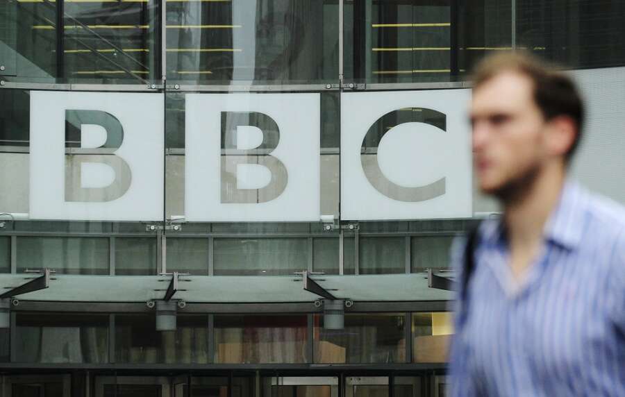 BBC halts reporting in Russia after new law passes