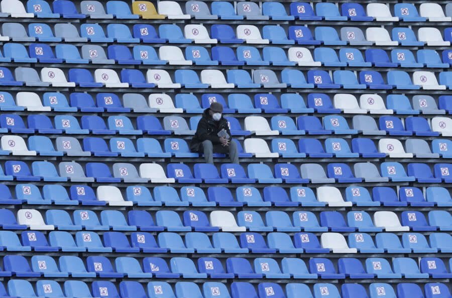 Soccer-European revenues rise 10% in 2020-21 despite COVID