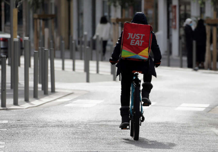 Just Eat delivers Q3 profit as cost cuts outweigh lower order volumes