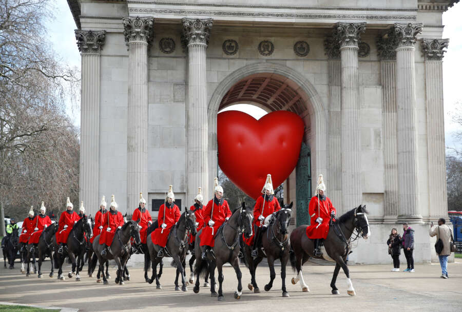 Marketmind: Don’t break my heart