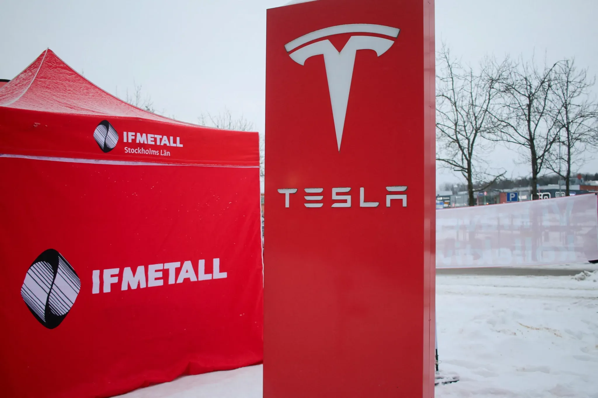 Swedish union to exempt some Tesla cars from mechanic strike