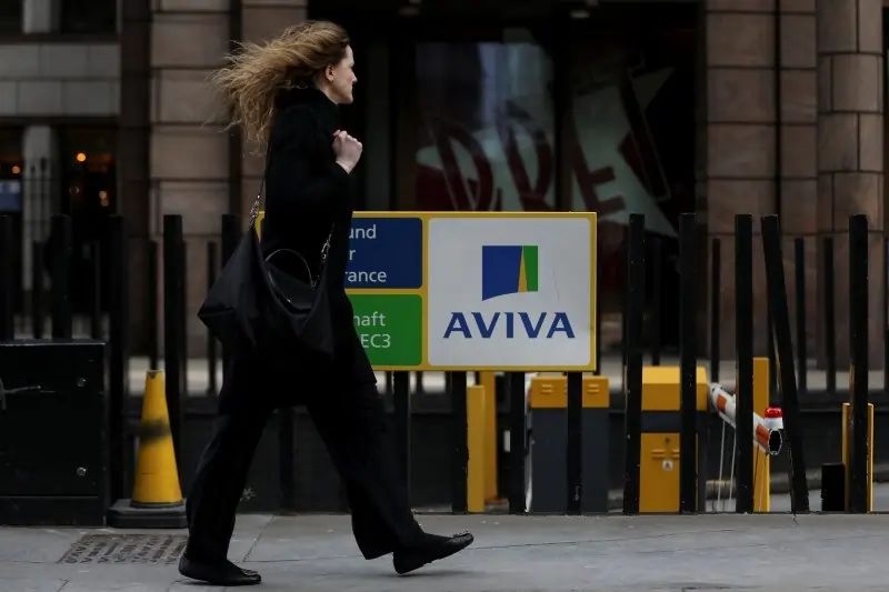 Aviva tops earning forecasts on home, motor insurance price rises