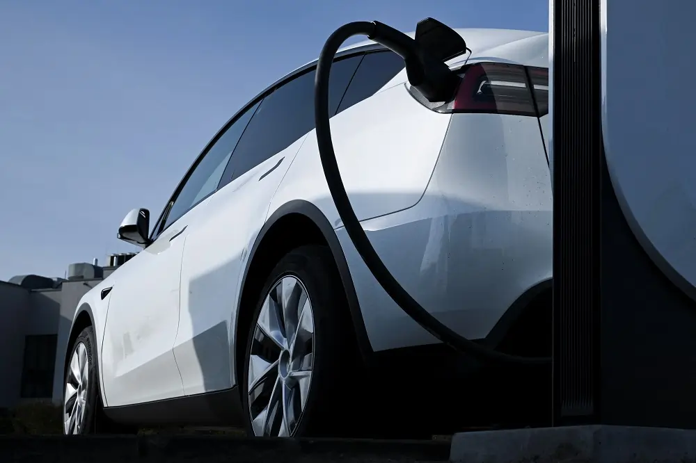German government agrees proposals for tax relief on EVs
