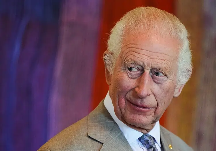 King Charles visits melanoma clinic in Sydney and meets cancer survivors