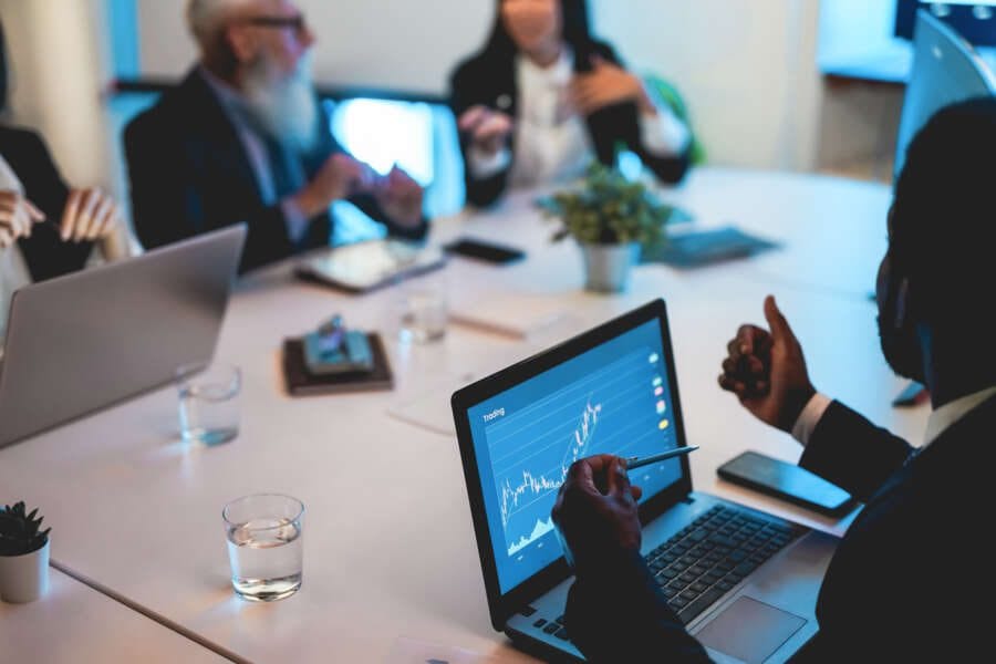 How to invest in hedge funds