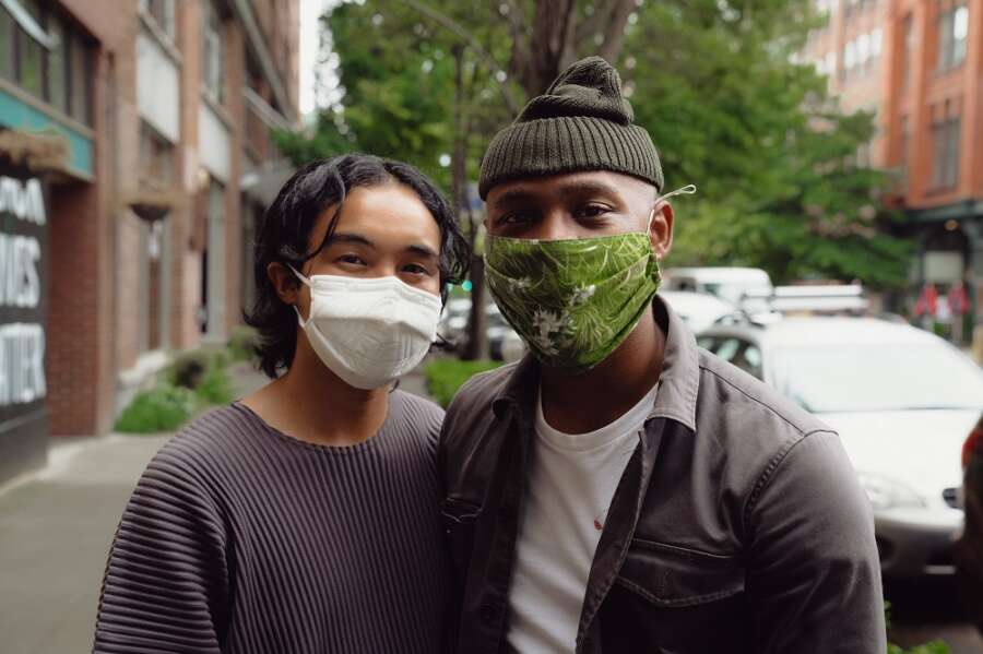 9.5 million people will keep wearing face coverings in public