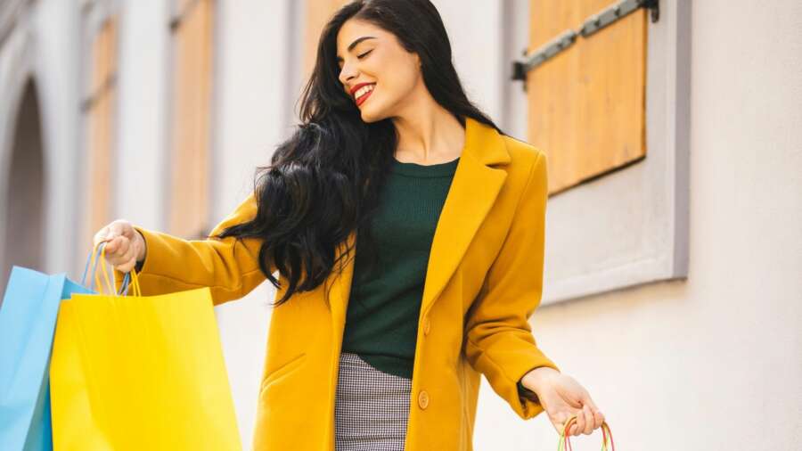 Periscope by McKinsey report reveals changing behaviours as holiday shoppers contend with the pandemic restrictions