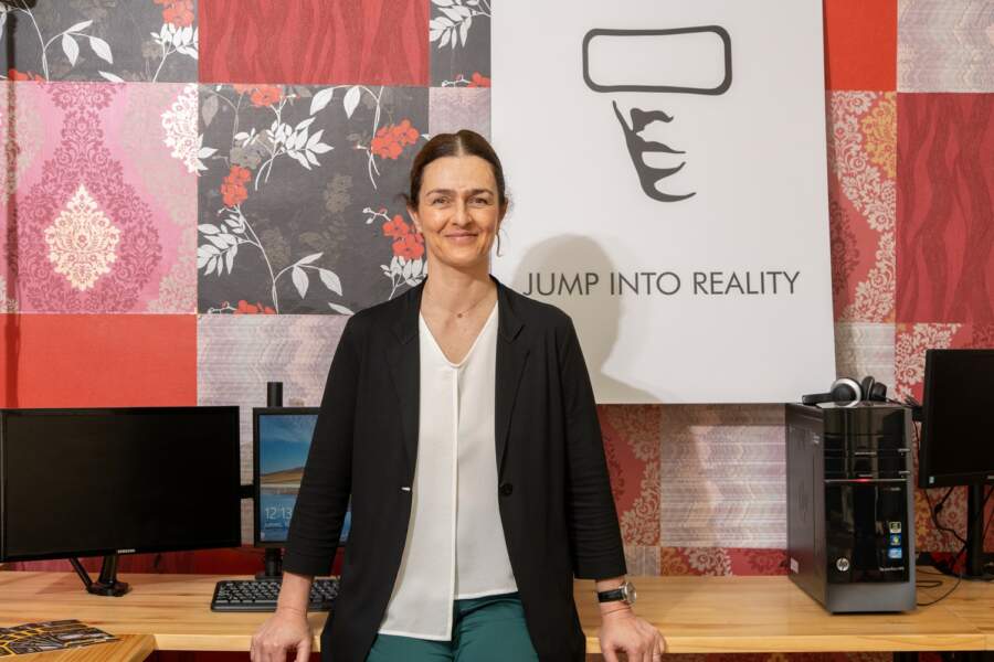 Overcoming the challenges of the pandemic and retaining clients in a remote world