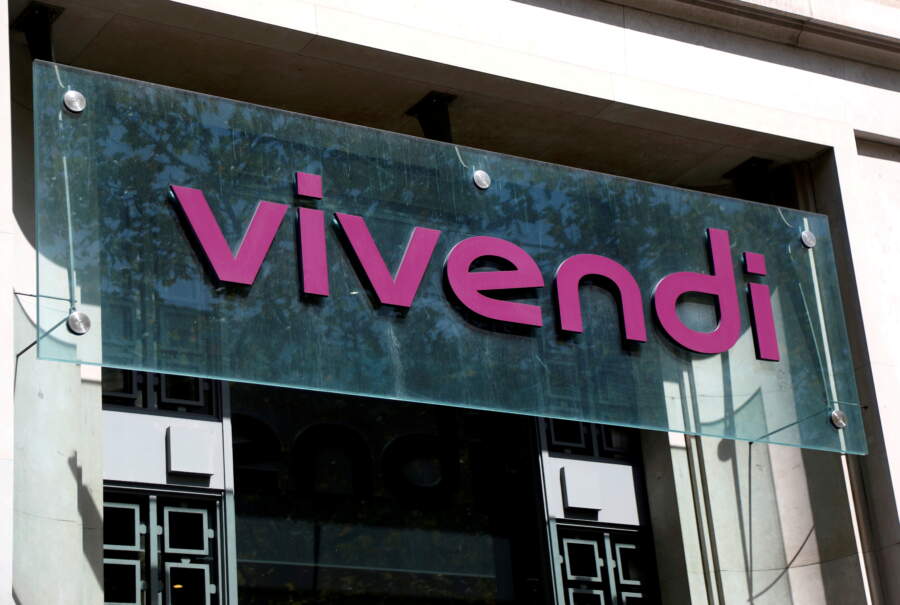 France’s Vivendi sells 2.9% of Universal to Pershing Square for $1.15 billion
