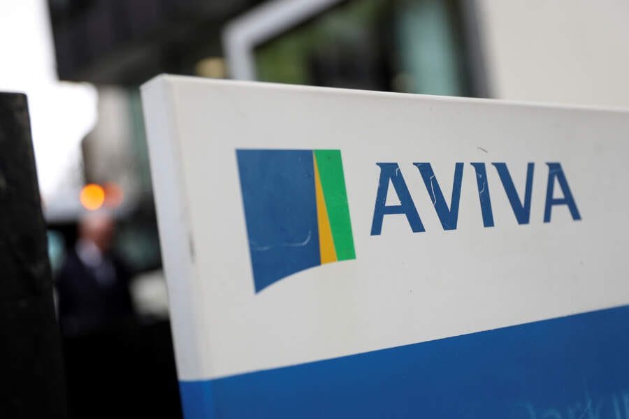 Insurer Aviva says capital return and costs targets on track