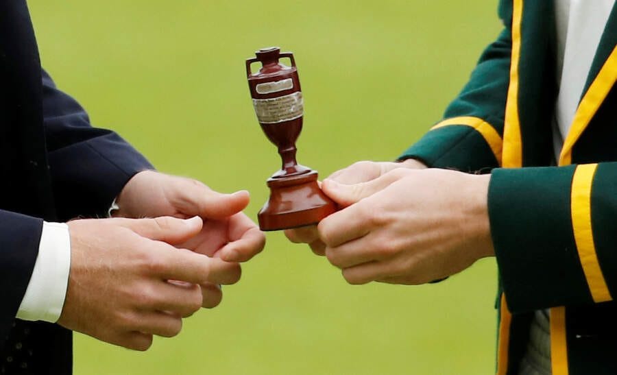 Cricket-Recalled Khawaja to battle Head for Ashes spot