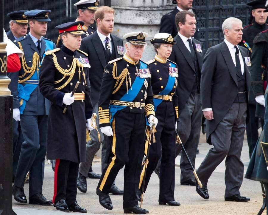 Royals’ grief for queen shows through ceremonial pageantry