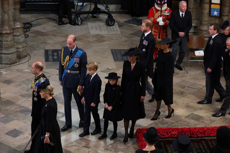 Royals’ grief for queen shows through ceremonial pageantry