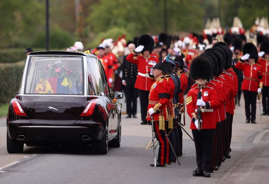 Queen Elizabeth’s coffin lowered into vault ahead of private burial