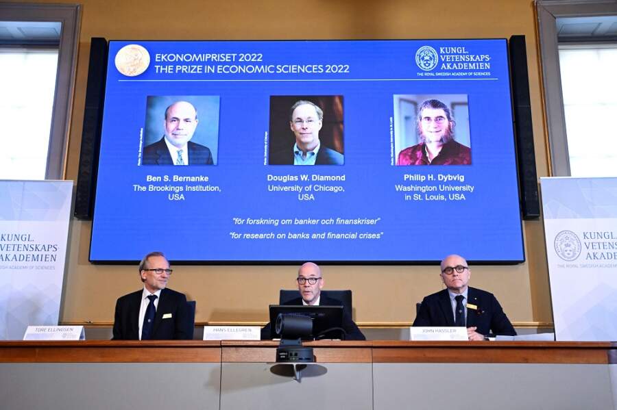 Banking crisis breakthroughs win Nobel economics prize for Bernanke, Diamond, Dybvig