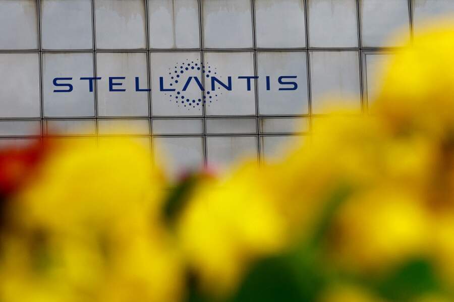 Stellantis aims to boost recycled material content in vehicles