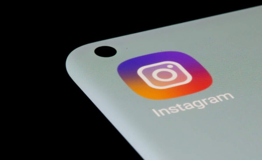Instagram fixes bug that triggered hours-long outage