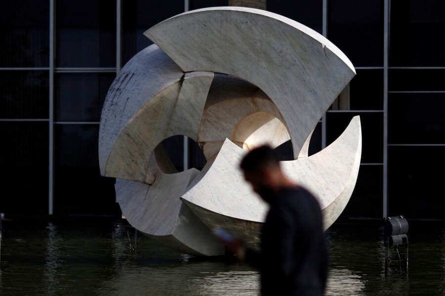 Brazil to resume visa requirements for US, Japan, Australia, Canada -sources