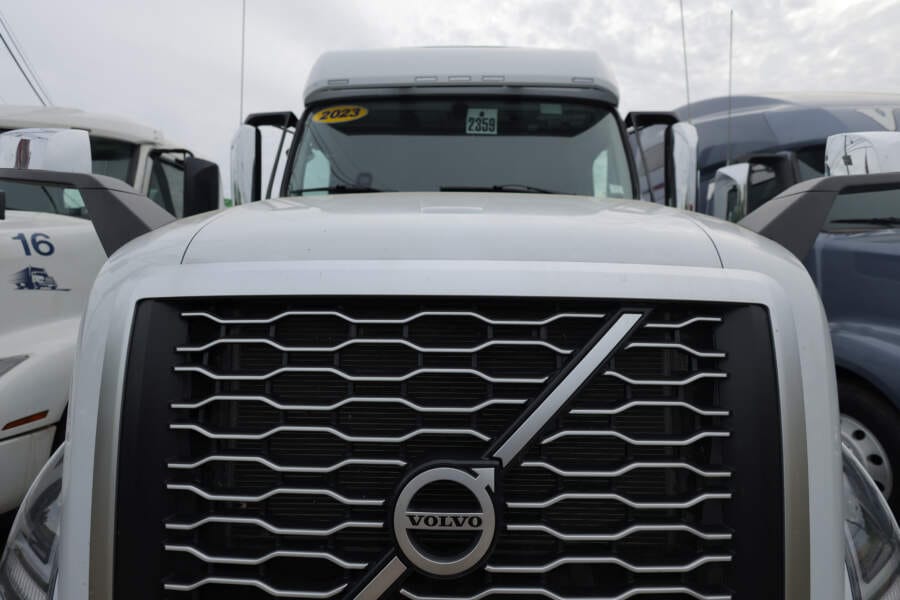 Truck maker Volvo posts record Q1 as sales, margins beat forecasts