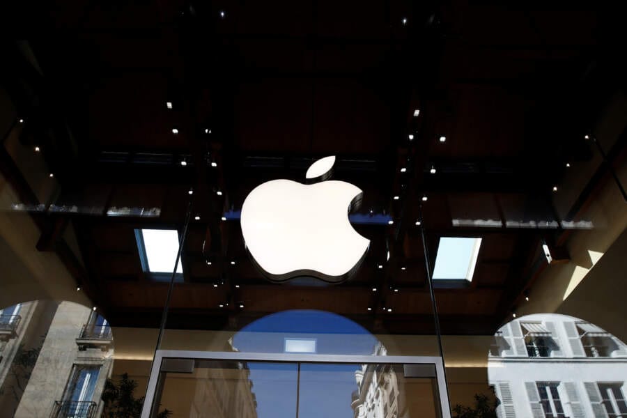 Apple makes history as first $3 trillion company amid tech stock surge