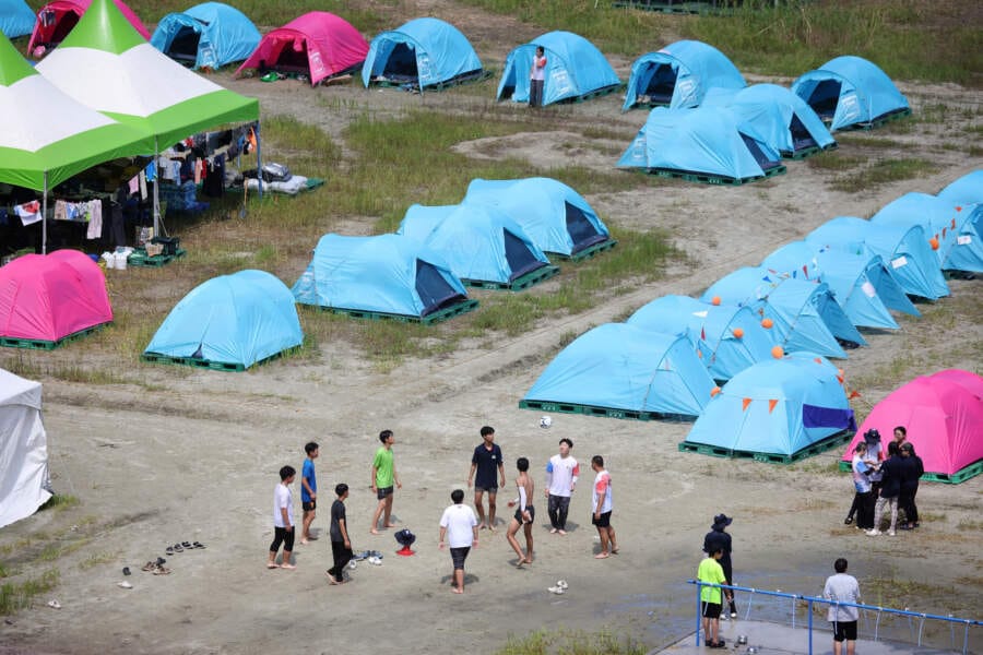 After heatwave, looming typhoon forces scouts to evacuate South Korea campsite
