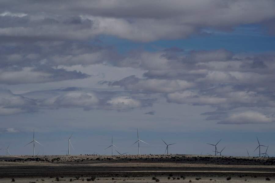 Renewables funds see record outflows as rising rates, costs hit shares