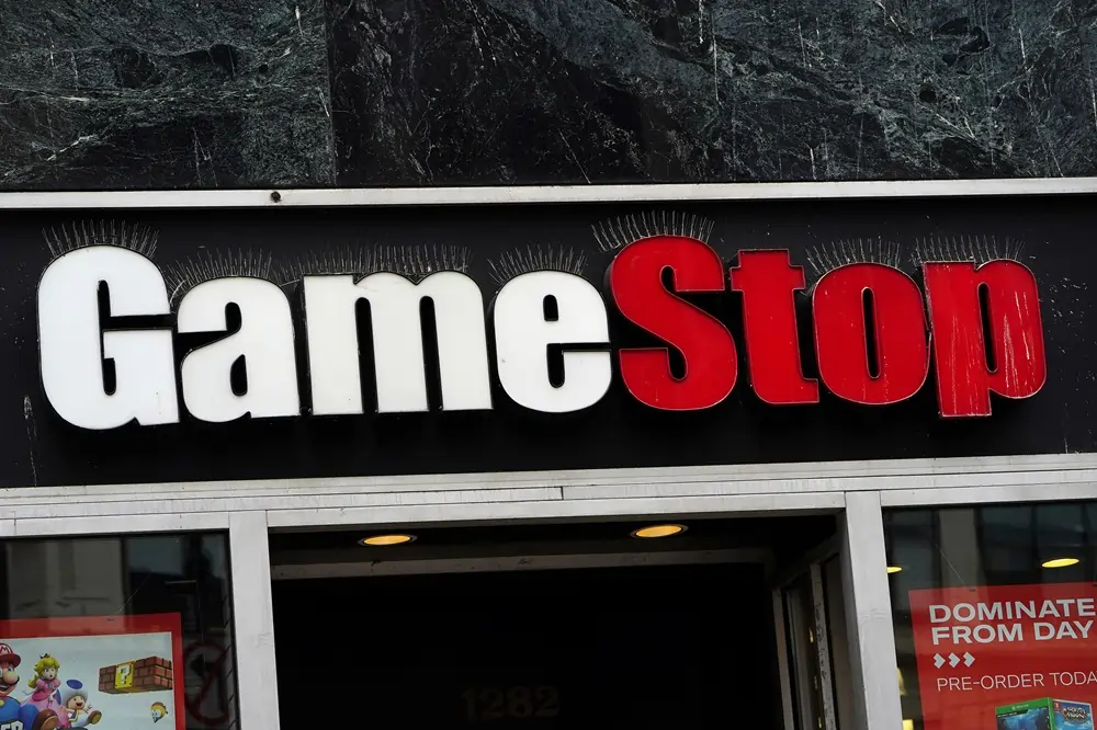 GameStop spooks investors with share sale, results ahead of “Roaring Kitty” livestream