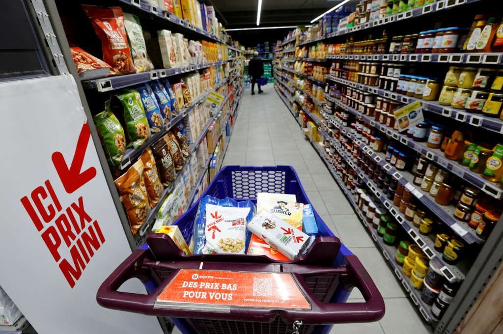 Euro zone inflation eases in Feb but core prices pick up