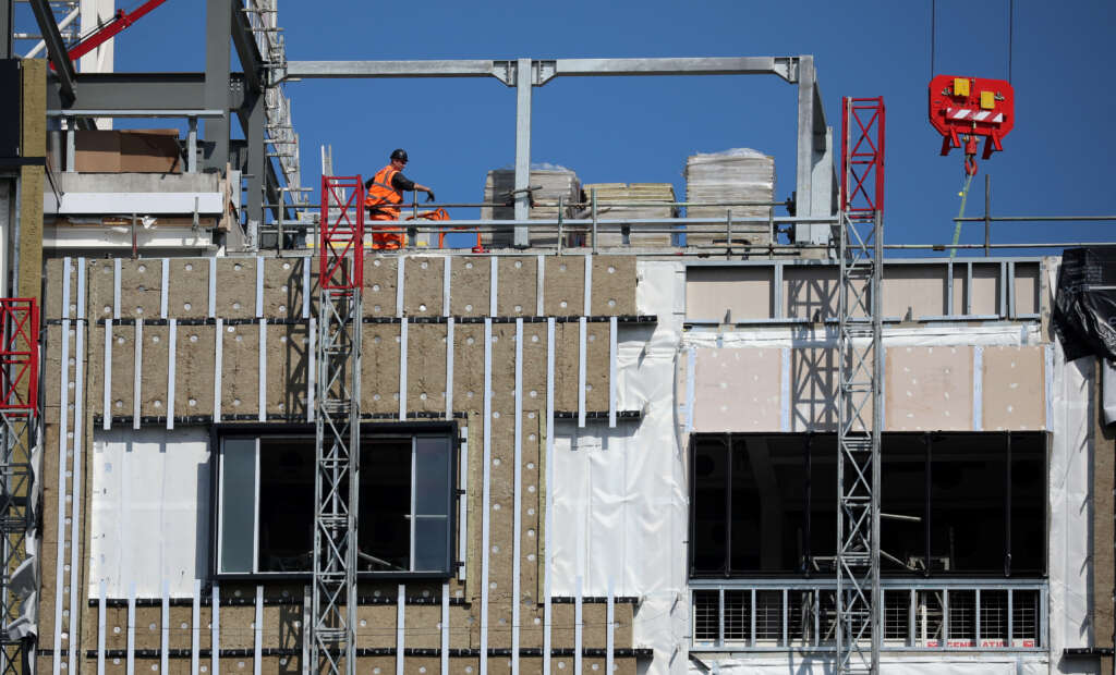 Inflation surprise sets UK homebuilders for biggest rally since 2008