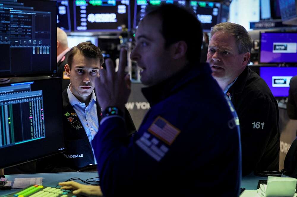 Stocks gain, Treasury yields fall after U.S. jobs market softens