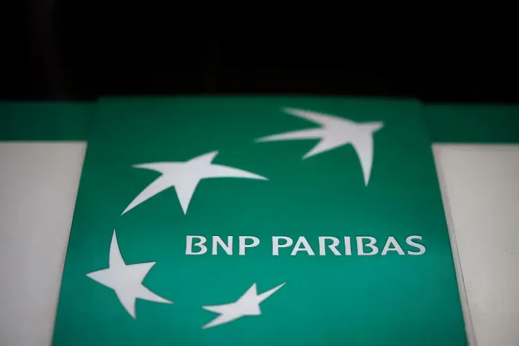 BNP Paribas signs deal to buy HSBC private banking unit in Germany