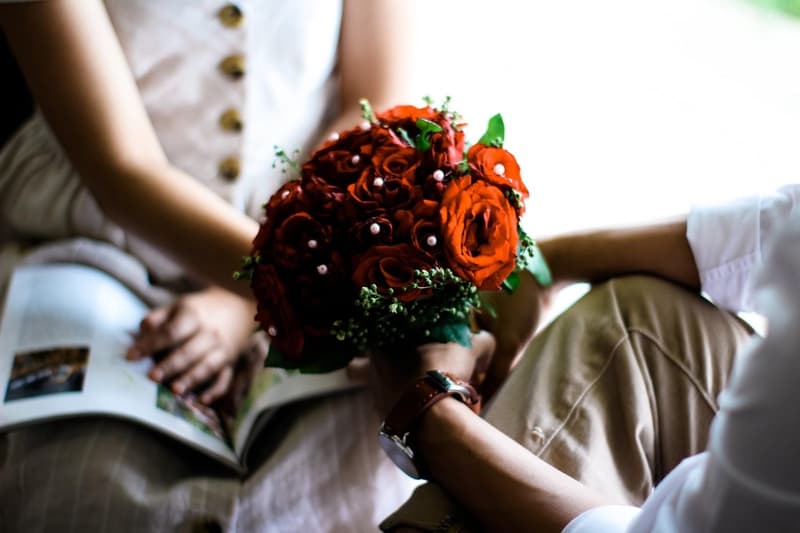 Bouquet of red roses
