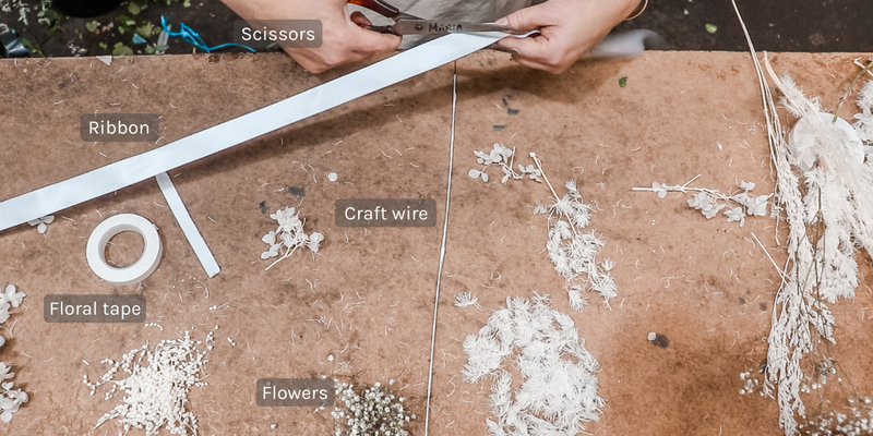 How to make a flower crown - flower power in four simple steps