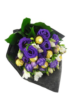 lisianthus and delicate scented freesias