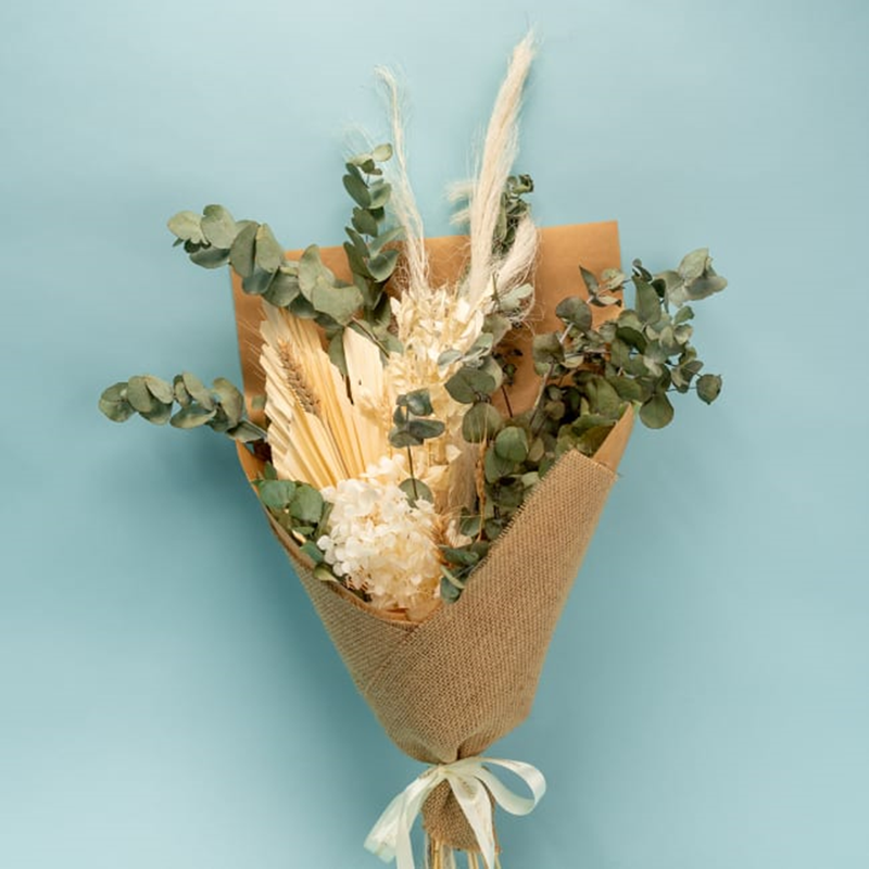 Everlasting Beauty flower bouquet