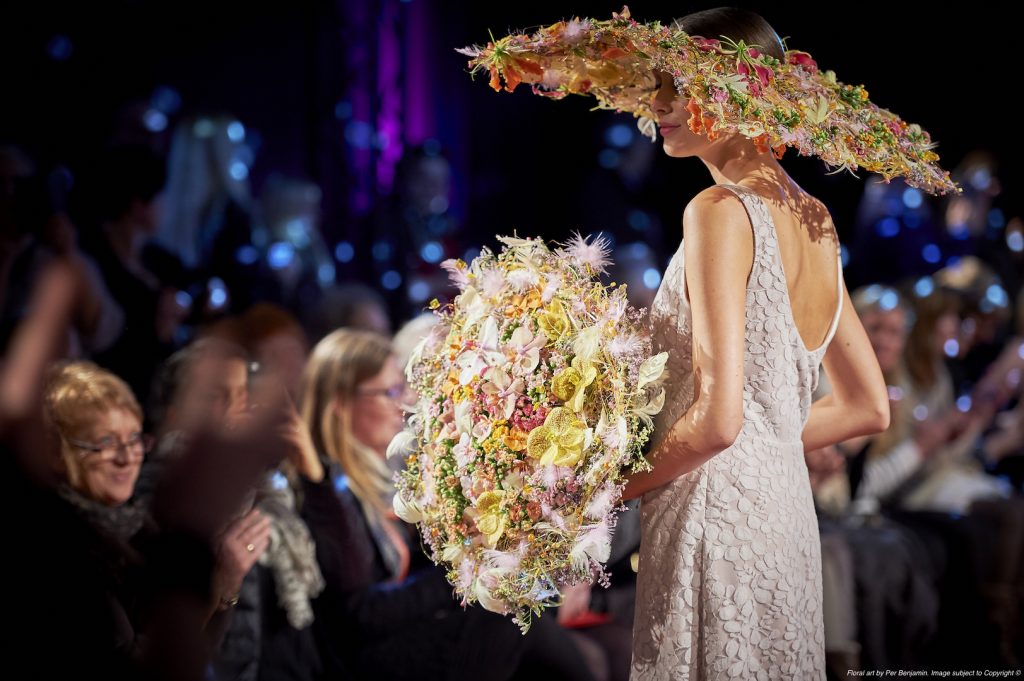 Per calanchoe bodypiece and bouquet copy